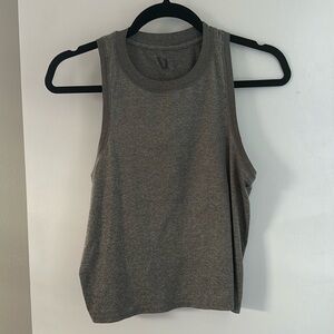 Vuori Women’s Small Gray Tank Top